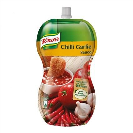 נרתיק תפור עם נבובית